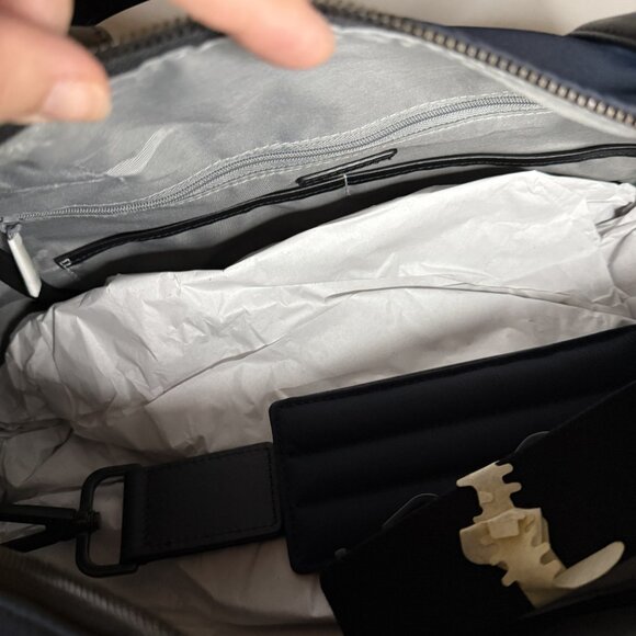 NWT AWAY Everywhere Bag (OG version) Navy - Picture 3 of 4